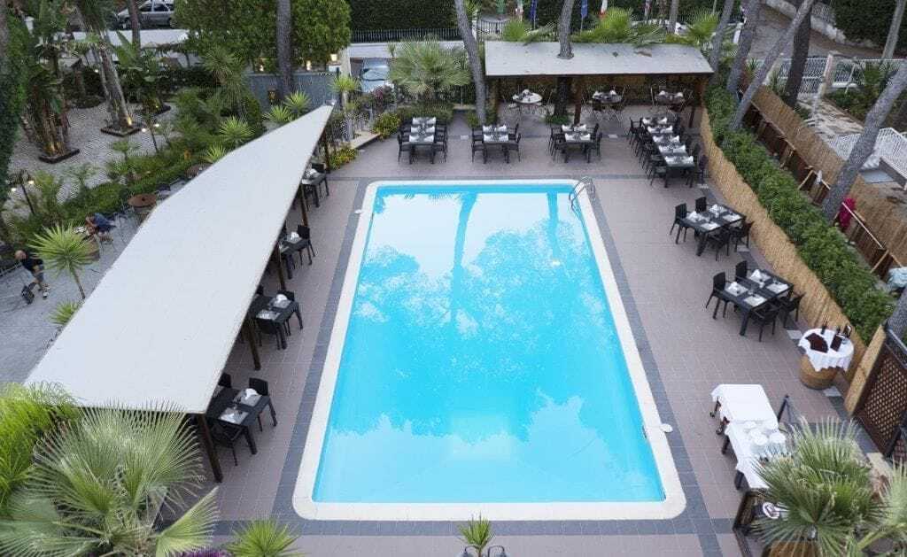 Hotel Villa Giusy Кастелланета-Марина Екстер'єр фото